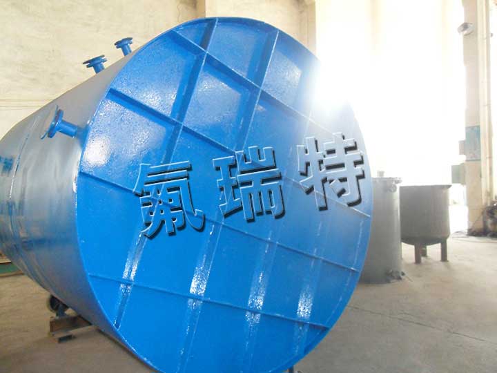 鋼襯塑儲(chǔ)罐、反應(yīng)釜